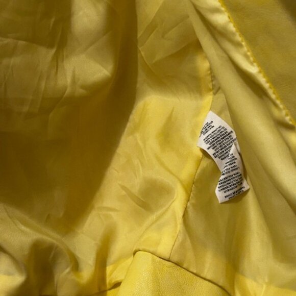 Avec Les Filles Bright Yellow Relaxed Lined Vegan Leather Boho Moto Zip Jacket - Picture 9 of 16
